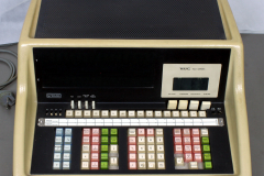 Programmierbarer Tischrechner WANG 700 von ca. 1970-1973